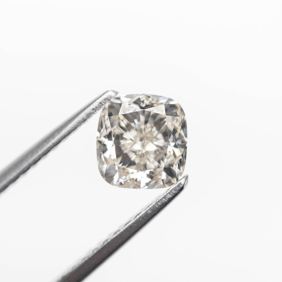 1.01ct 5.61x5.34x3.71mm VS2 C1 Cushion Brilliant 21664-03