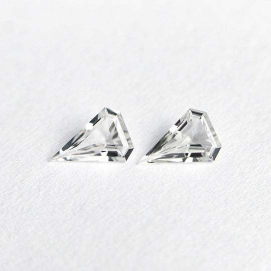 0.28cttw 2pc 5.08x3.49x1.42mm 5.04x3.49x1.43mm Shield Step Cut Sapphire Matching Pair 22781-01
