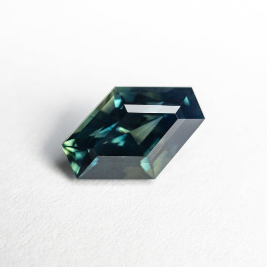 1.76ct 9.07x6.37x4.57mm Hexagon Step Cut Sapphire 23476-01