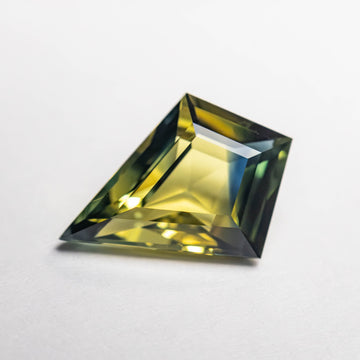 2.33ct 11.71x8.41x4.19mm Kite Step Cut Sapphire 23490-02