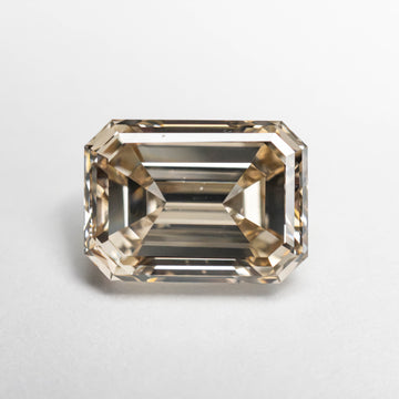 2.52ct 9.13x6.62x4.33mm VS2 C4 Cut Corner Rectangle Step Cut 23633-01