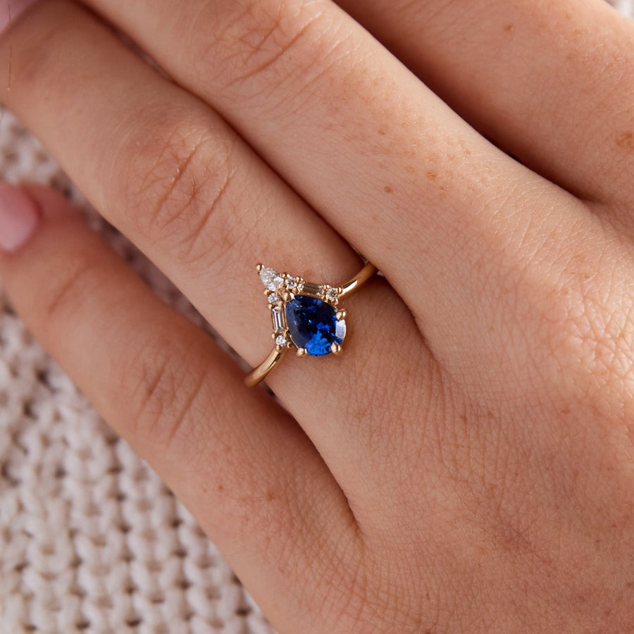 Nori ring - 1.21 carat blue pear sapphire