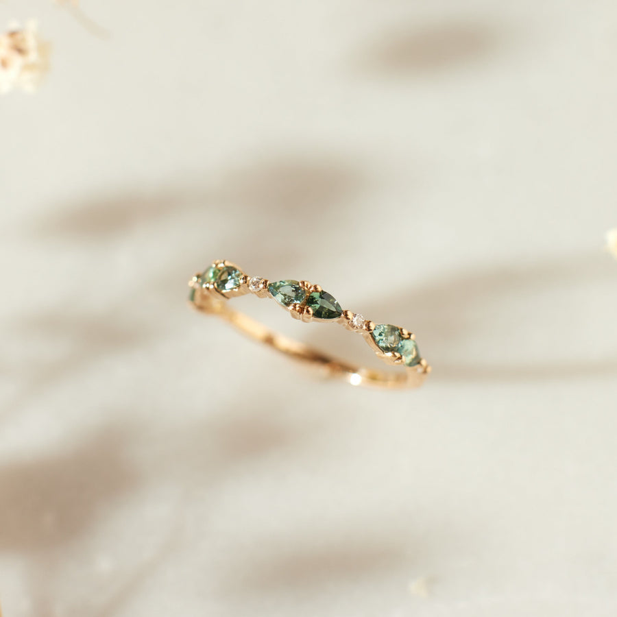 Willow Ring - Seafoam green sapphires