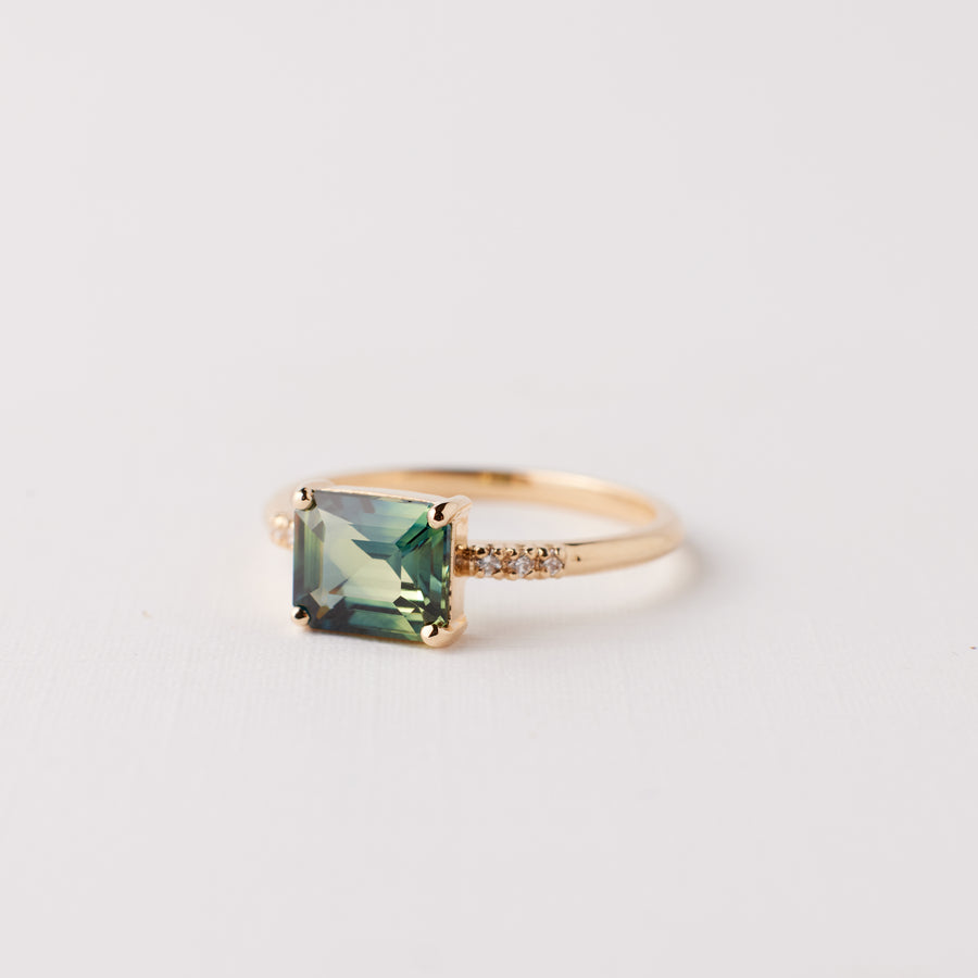 Lexi Ring - 1.54 Carat Blue Green Parti Sapphire