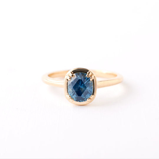 Carolyn Ring - 1.10 Carat Blue Geo Oval Sapphire