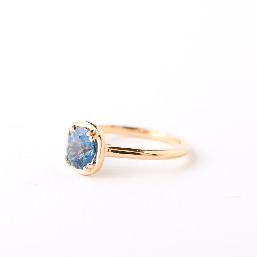 Carolyn Ring - 1.10 Carat Blue Geo Oval Sapphire