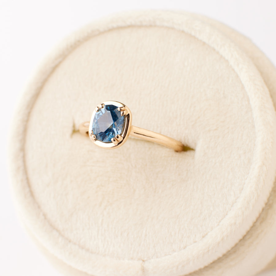 Carolyn Ring - 1.10 Carat Blue Geo Oval Sapphire