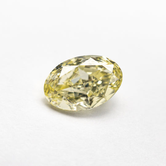 1.70ct 9.16x6.18x3.77mm GIA VVS2 Fancy Yellow Oval Brilliant 24176-01