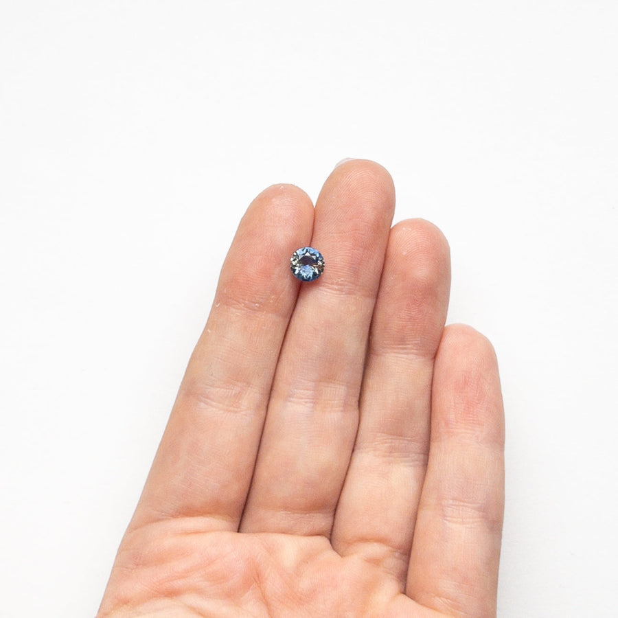 0.87ct 6.07x6.05x3.19mm Round Brilliant Sapphire 24337-01