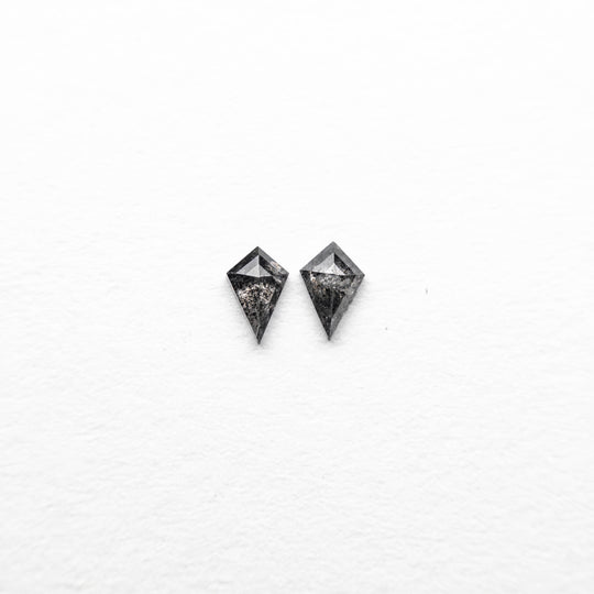 0.09cttw 2pc 3.17x2.10x1.06mm 3.09x2.01x1.08mm Matching Pair Kite Rosecut 24652-01