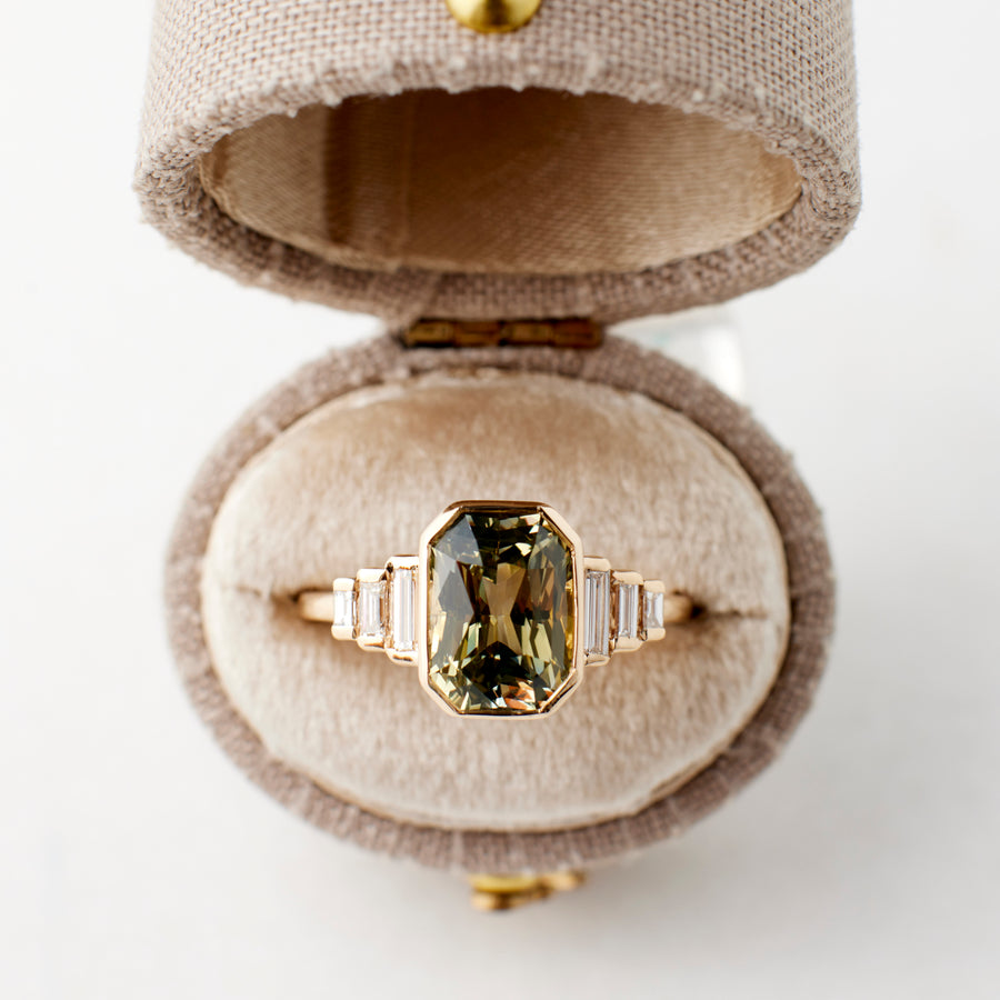 Nina Ring - 3.00 Carat Yellow-Blue Radiant Sapphire