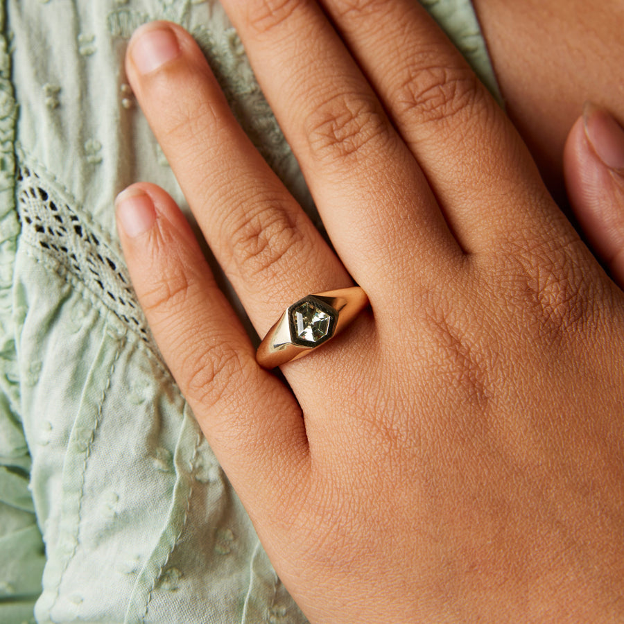 Dax Ring - 0.68 Carat Pale Seafoam Geo Montana Sapphire