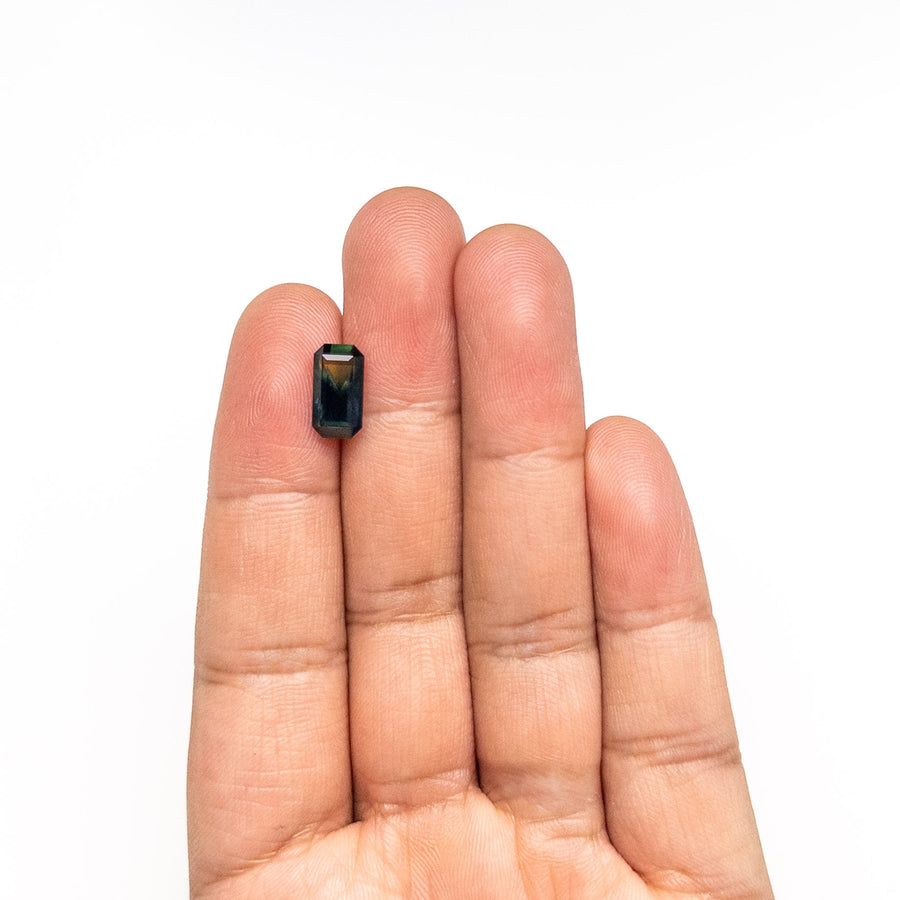 3.11ct 11.33x6.15x4.75mm Cut Corner Rectangle Step Cut Sapphire 26723-01