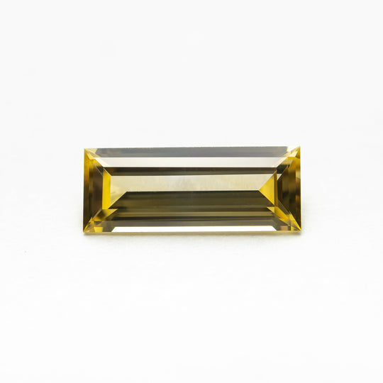 0.79ct 9.06x3.55x2.21mm Baguette Step Cut Sapphire 27719-05