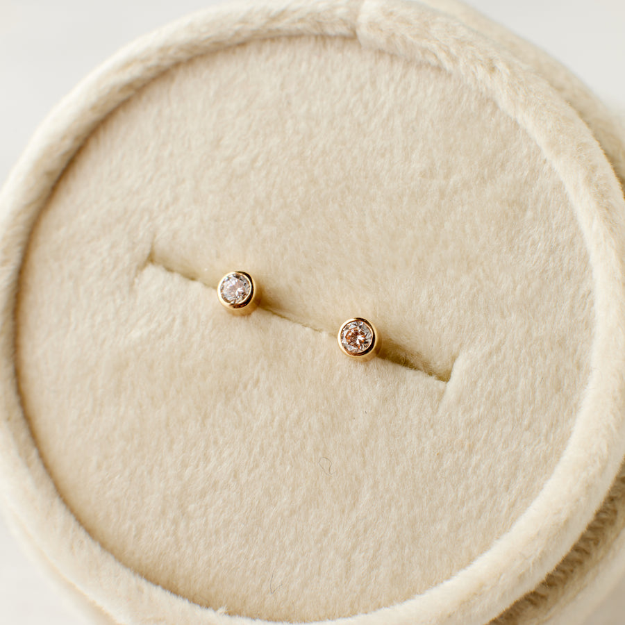 Daisy Earrings - Natural Diamonds