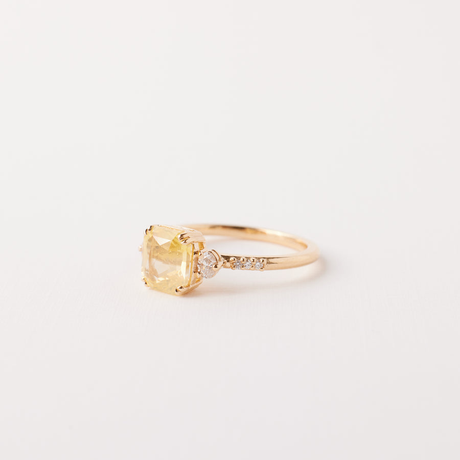 Laurel Ring - 2.04 Carat Yellow Radiant Sapphire