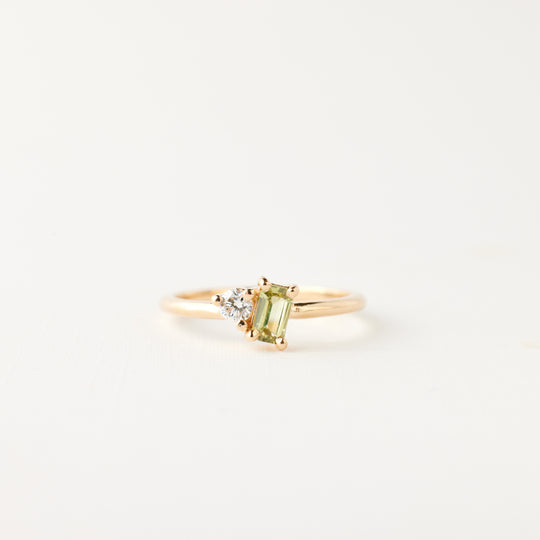 Simone Ring - Limited Collection Pastel-Green Sapphire + Diamond
