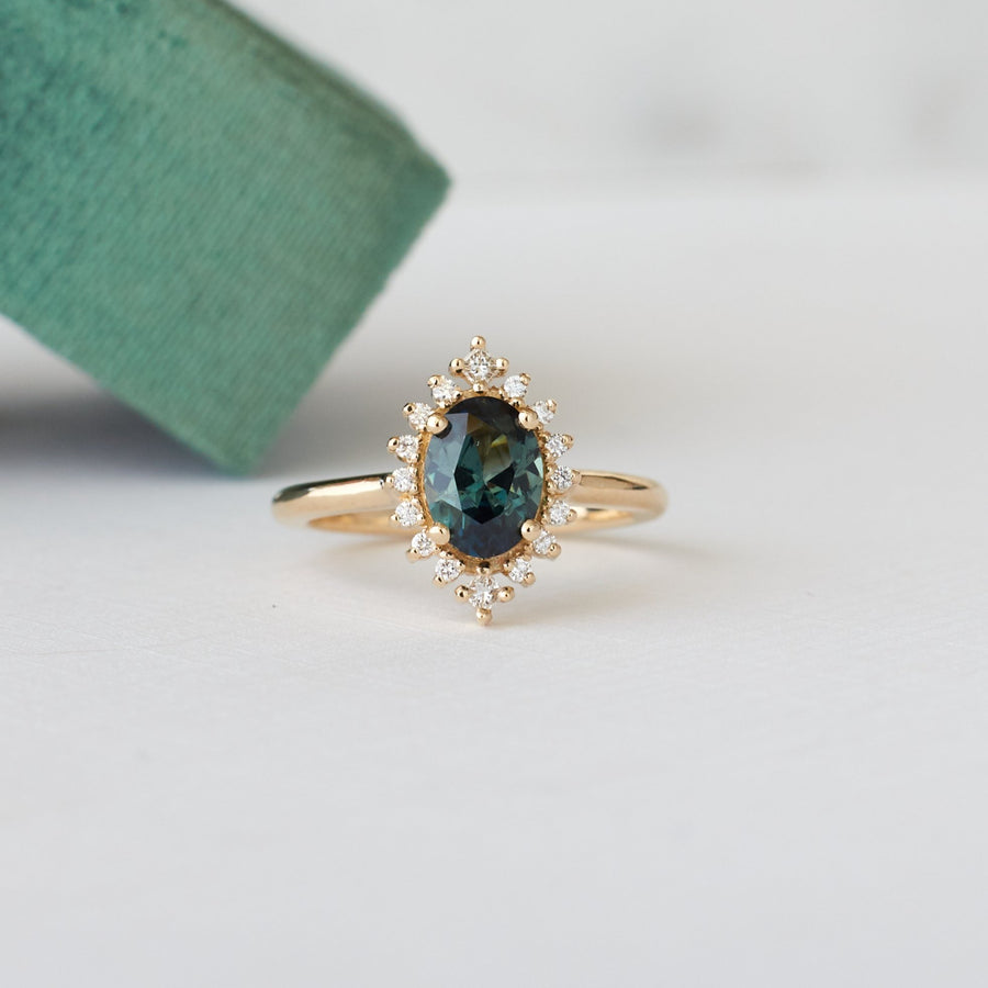 Eloise Ring - 1.14 Carat Oval Sapphire