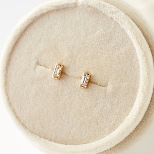 Jules Earrings - Diamond Baguette
