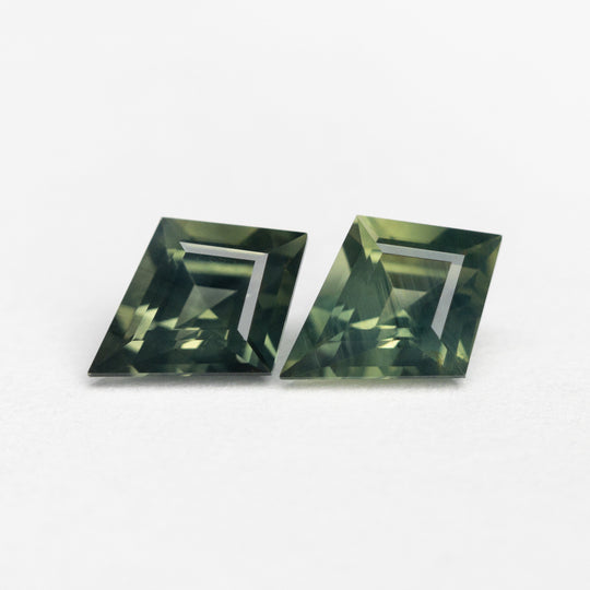1.01ct 6.77x5.07x2.88mm 6.88x5.12x2.97mm Matching Pair Kite Sapphire 22768-02 xx