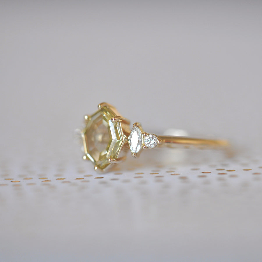 Lucky Brand Amrapali Ring Faceted Smokey Green Stone Gold Tone Sunburst  Size 7 | eBay